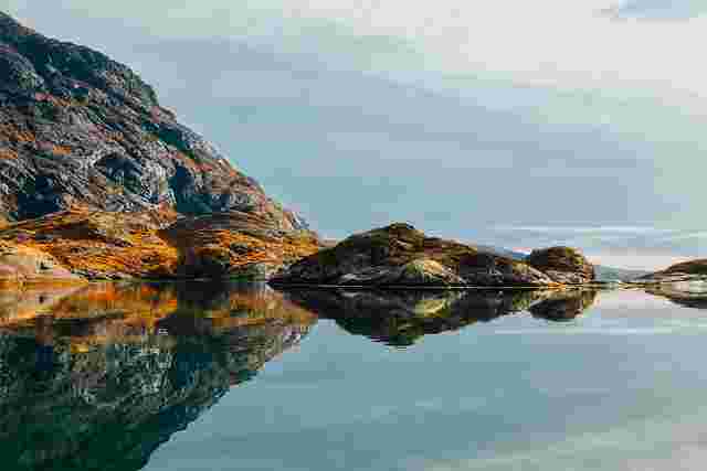 Netflix
Has
Solved
Islam
and
Morag
Has
Notes